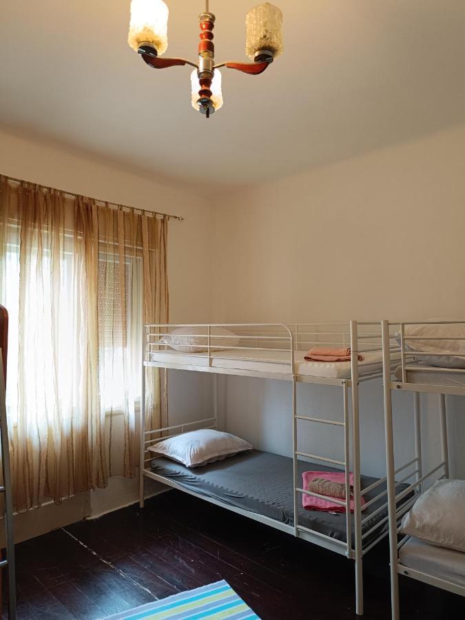 سبليت Rooms Macho Men المظهر الخارجي الصورة
